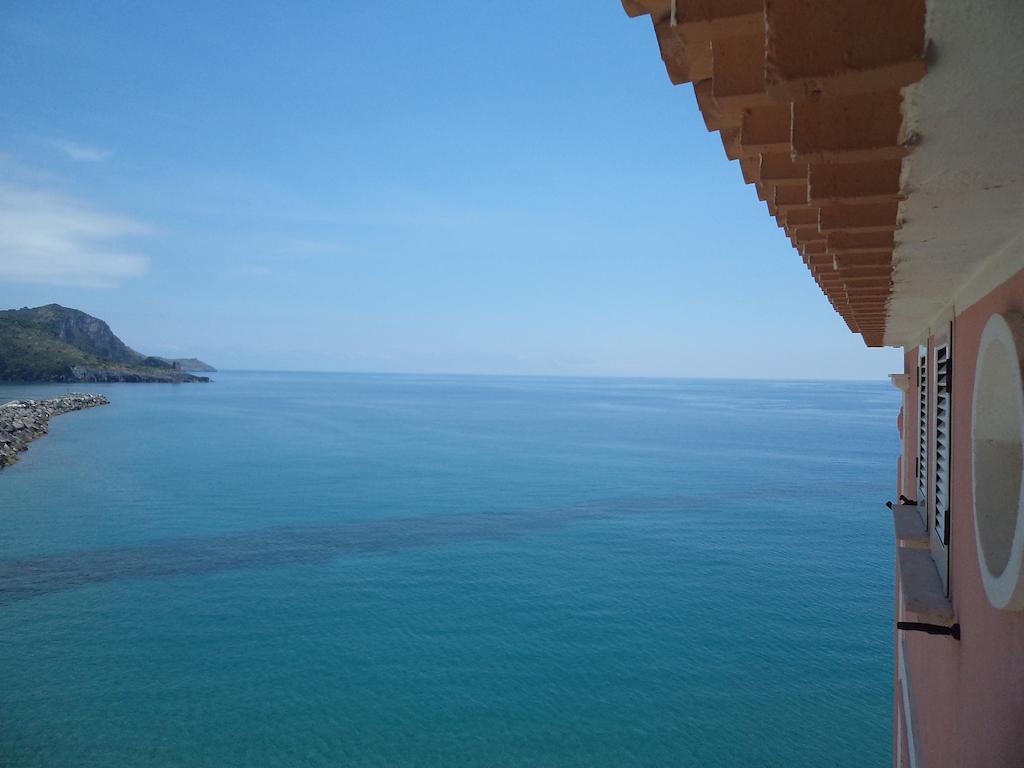 Albergo Hotel Tirreno Marina di Camerota Habitación foto
