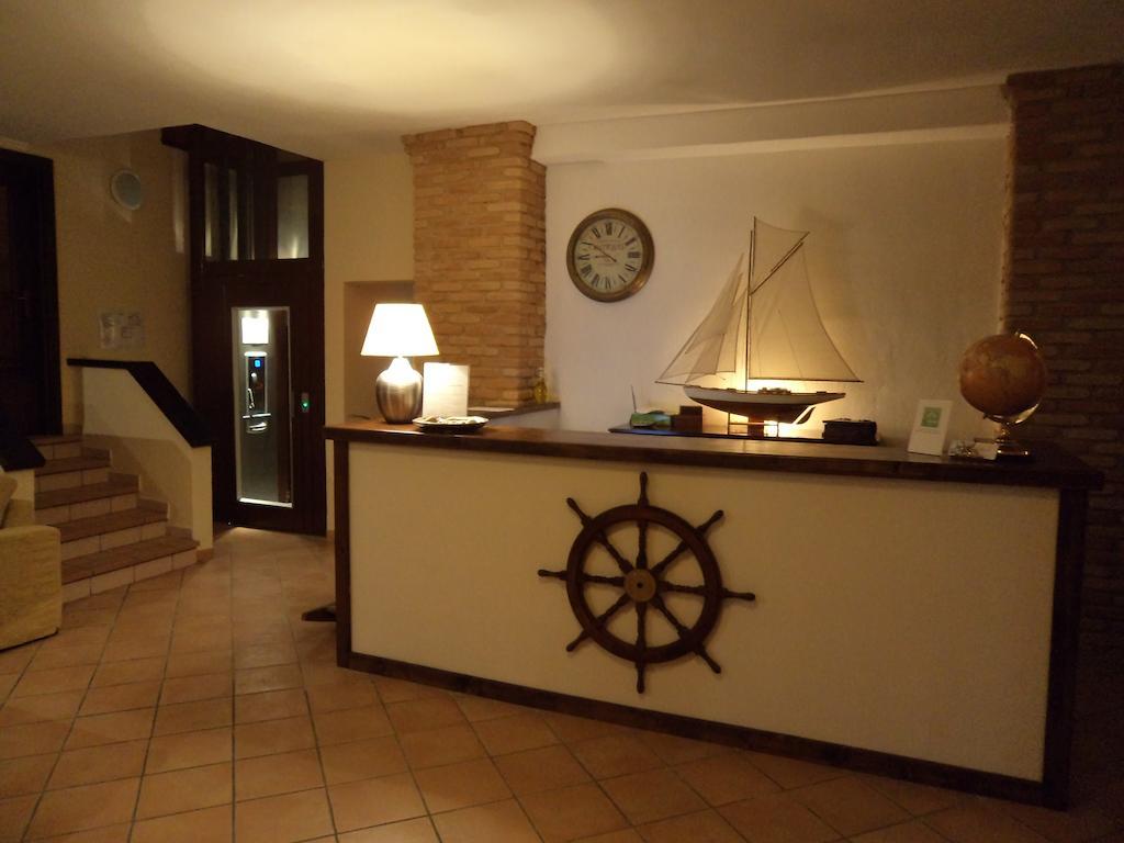 Albergo Hotel Tirreno Marina di Camerota Exterior foto