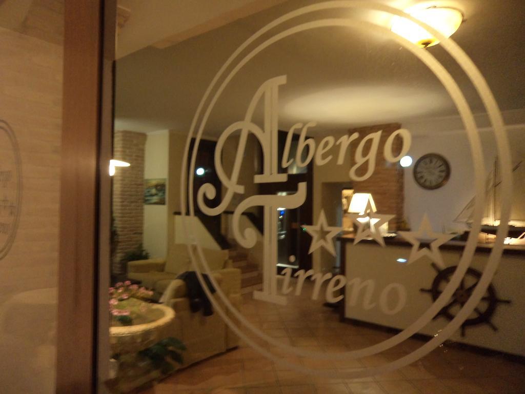 Albergo Hotel Tirreno Marina di Camerota Exterior foto