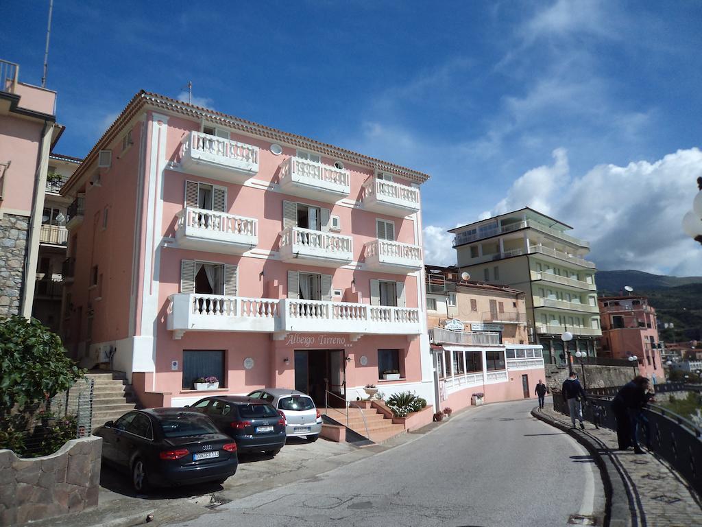 Albergo Hotel Tirreno Marina di Camerota Exterior foto