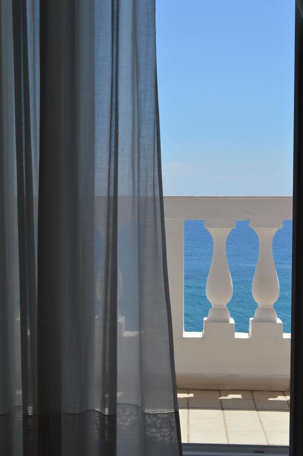 Albergo Hotel Tirreno Marina di Camerota Exterior foto