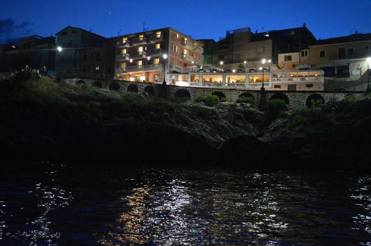 Albergo Hotel Tirreno Marina di Camerota Exterior foto
